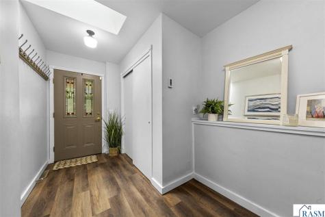 716 N 8th Street St. Peter MN 56082
