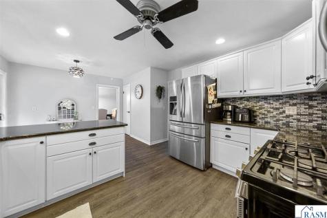 716 N 8th Street St. Peter MN 56082