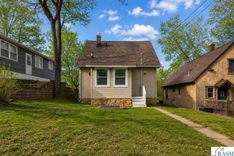 407 E Pleasant Street Mankato MN 56001
