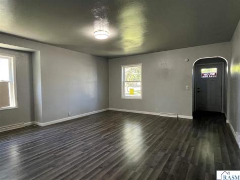 925 7th Street South St. James MN 56081