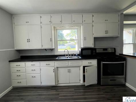 925 7th Street South St. James MN 56081