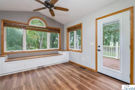 105 Jade Court Mankato MN 56001