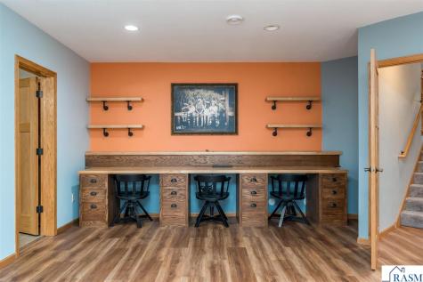 105 Jade Court Mankato MN 56001