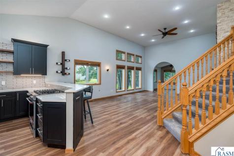 105 Jade Court Mankato MN 56001