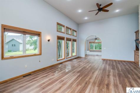 105 Jade Court Mankato MN 56001