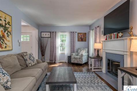 718 Baker Avenue Mankato MN 56001