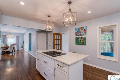 718 Baker Avenue Mankato MN 56001