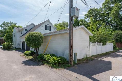 718 Baker Avenue Mankato MN 56001