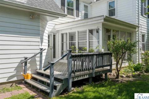 718 Baker Avenue Mankato MN 56001