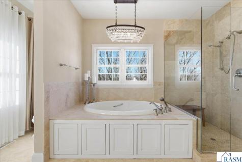 805 SE Timothy Drive Stewartville MN 55976-4400