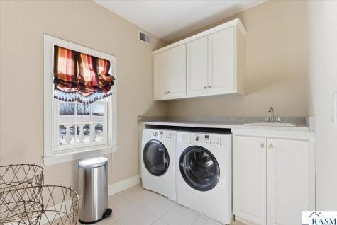 805 SE Timothy Drive Stewartville MN 55976-4400