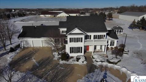 805 SE Timothy Drive Stewartville MN 55976-4400