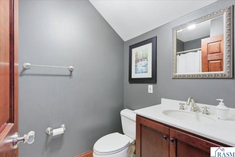 805 SE Timothy Drive Stewartville MN 55976-4400