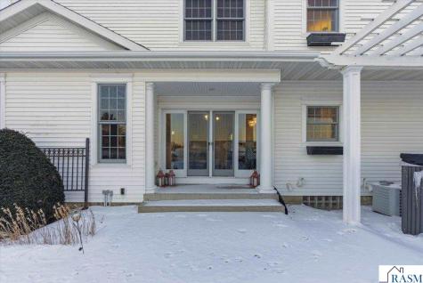 805 SE Timothy Drive Stewartville MN 55976-4400