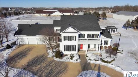 805 SE Timothy Drive Stewartville MN 55976-4400