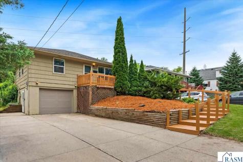 549 E Rose Street Owatonna MN 55060-2634