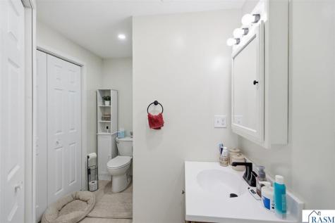 14 Renann Court North Mankato MN 56003