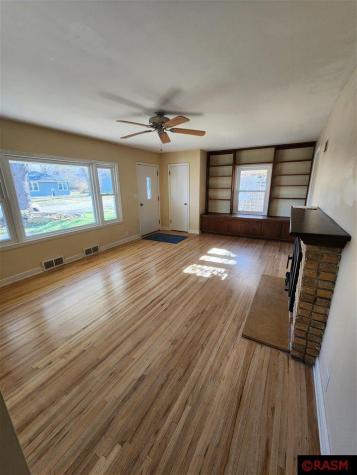 212 Hazel Mankato MN 56001