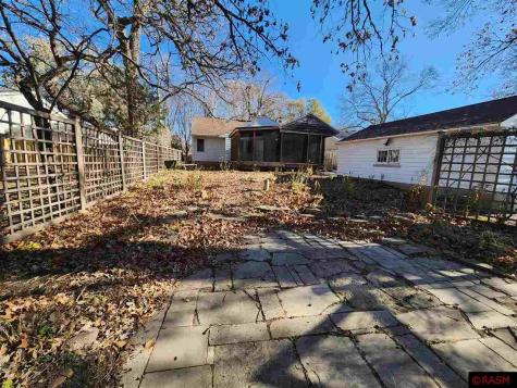 212 Hazel Mankato MN 56001