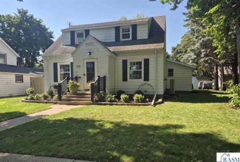 109 SE Water Street Sleepy Eye MN 56085