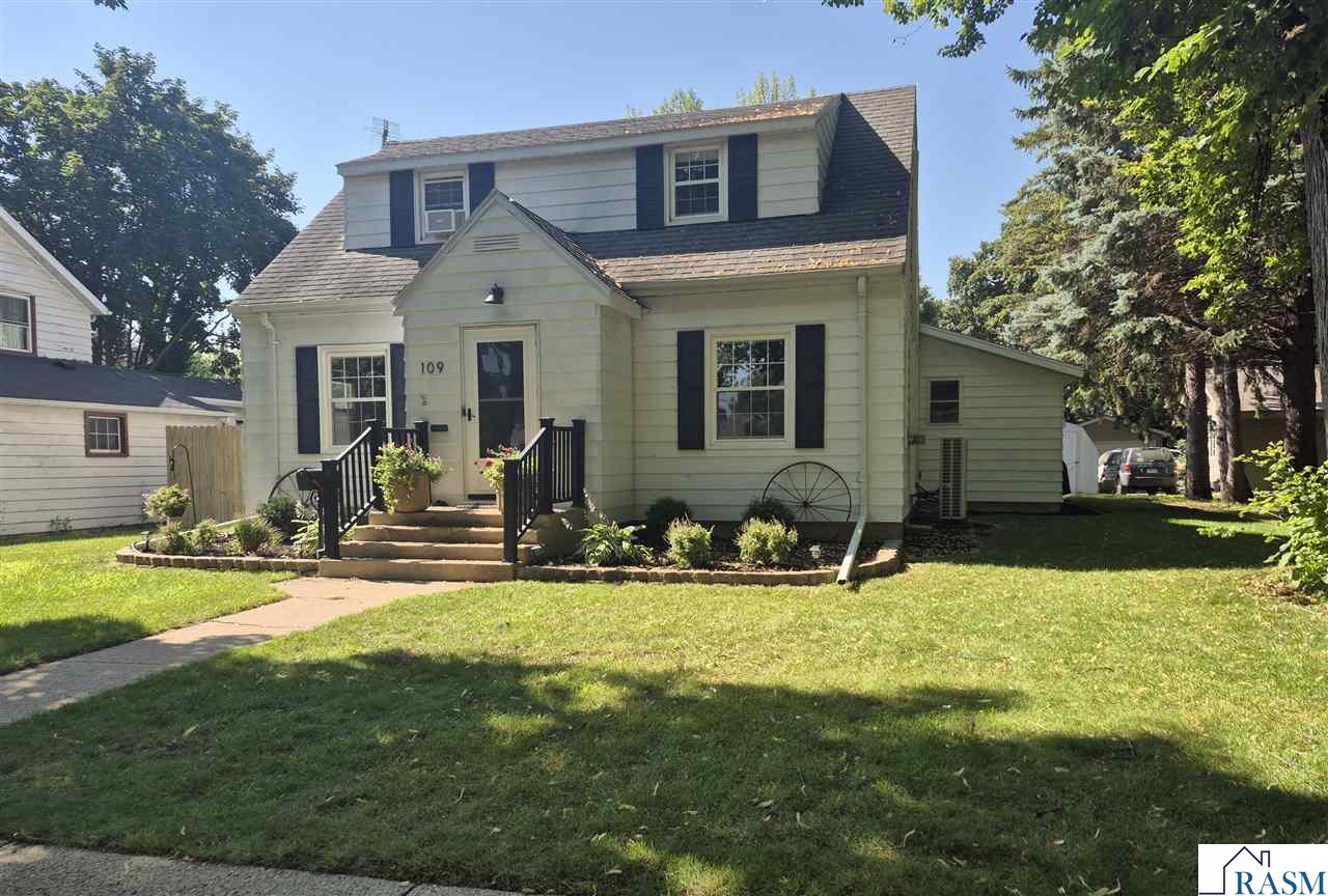 109 SE Water Street Sleepy Eye MN 56085