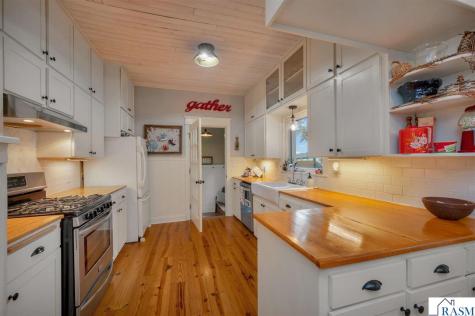 616 W Cleveland Avenue Winnebago MN 56098