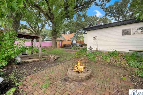 616 W Cleveland Avenue Winnebago MN 56098