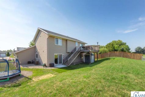 144 Gambrelle Court Mankato MN 56001