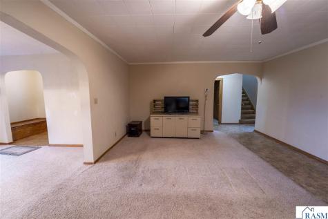 34813 541st Avenue Lafayette MN 56054