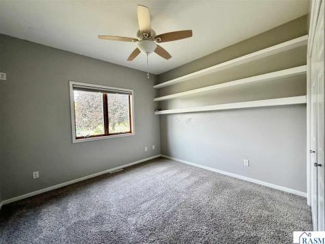 26 Shannon Court North Mankato MN 56003