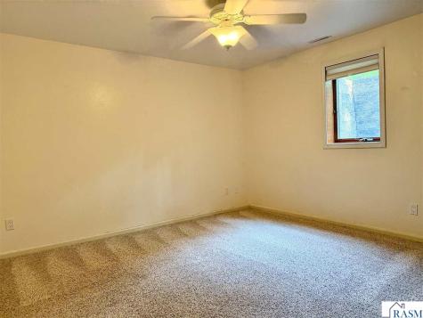 26 Shannon Court North Mankato MN 56003