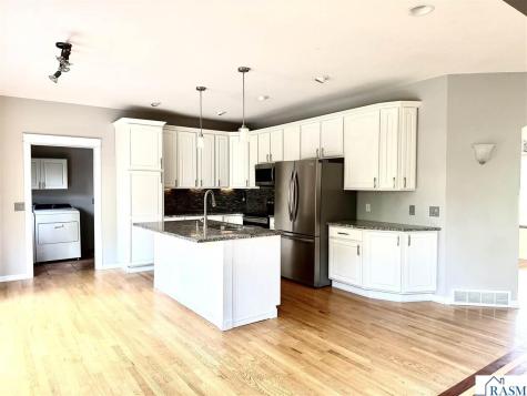 26 Shannon Court North Mankato MN 56003