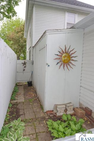 321 Center Street Mankato MN 56001