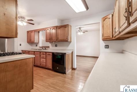 100 Meadow Lane Mankato MN 56001