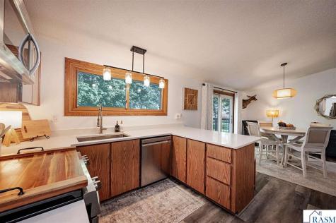 11404 330th Avenue Blue Earth MN 56013