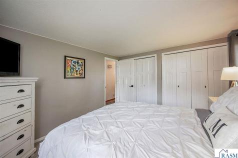 11404 330th Avenue Blue Earth MN 56013