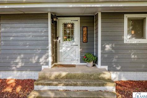11404 330th Avenue Blue Earth MN 56013