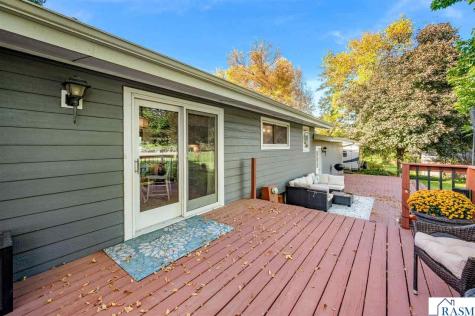 11404 330th Avenue Blue Earth MN 56013