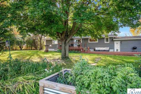 11404 330th Avenue Blue Earth MN 56013