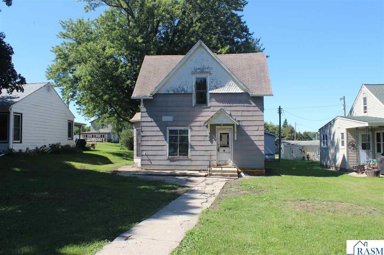 307 Hulseman Street Welcome MN 56181