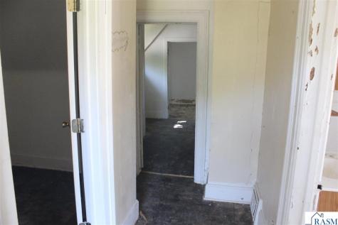 307 Hulseman Street Welcome MN 56181