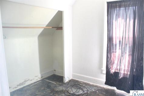 307 Hulseman Street Welcome MN 56181