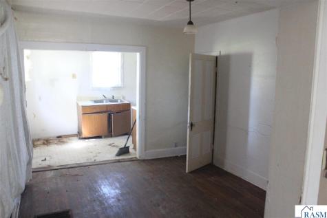 307 Hulseman Street Welcome MN 56181