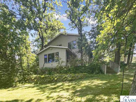 36975 Taylor's Beach Road Menahga MN 56464