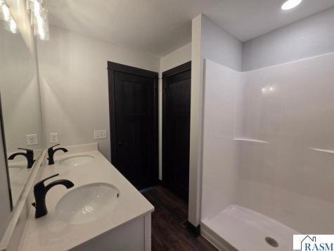 1110 Cullen Street St. Peter MN 56082-2538