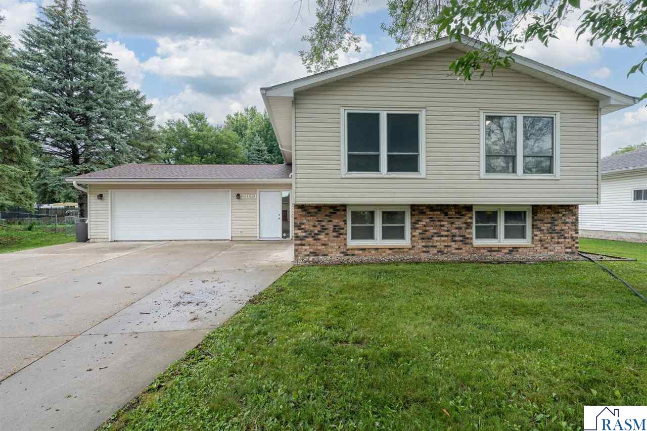 2104 Fair Street Mankato MN 56001