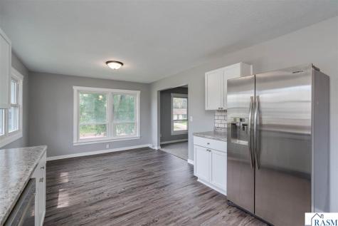 2104 Fair Street Mankato MN 56001