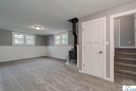 2104 Fair Street Mankato MN 56001