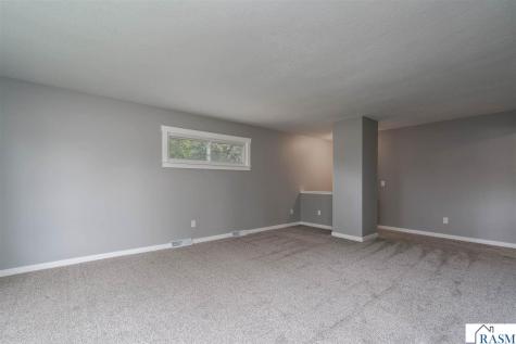 2104 Fair Street Mankato MN 56001
