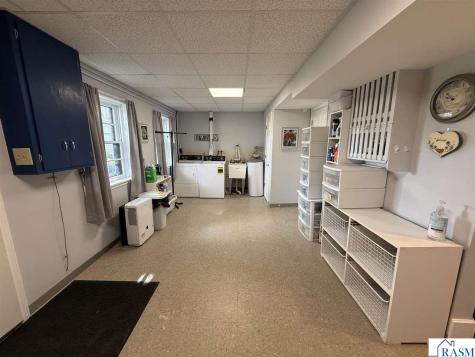 805 S Broadway New Ulm MN 56073